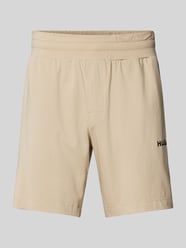 Regular Fit Shorts mit Label-Print von HUGO Beige - 18