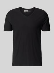t-shirt z dekoltem w serek od MCNEAL - 38