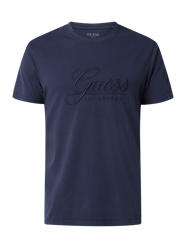 T-shirt z wyhaftowanym logo od Guess Niebieski - 7