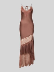 Maxi-jurk met kant en vetersluiting aan de achterkant model 'ILISA' van Topshop Beige - 25