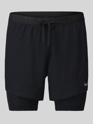 Regular Fit Sportshorts mit Dri-FIT-Technologie Modell 'STRIDE 5IN HYBRID' von Nike Training - 7