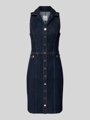 Knielanges Jeanskleid mit Knopfleiste Modell 'DESTINY' von Guess - 4