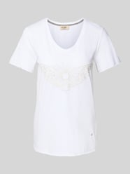 T-shirt z detalem z logo model ‘Gethi’ od MOS MOSH - 9