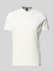 Koszulka polo o kroju regular fit z brustaszą od LERROS - 23
