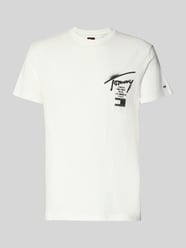 T-shirt o kroju regular fit z czystej bawełny od Tommy Jeans - 38