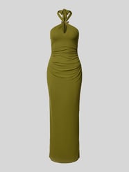 Suknia maxi typu neckholder model 'Jayni Halter Hardware' od Forever New - 35