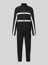 Dres w kroju regular fit z paskami w kontrastowym kolorze od Lacoste Sport - 30