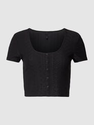 Cropped T-Shirt mit Knopfleiste Modell 'SANDRA' von Only Grau / Schwarz - 24