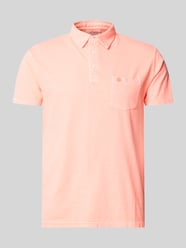 Koszulka polo o kroju slim fit z brustaszą od Superdry - 44