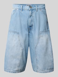 Regular Fit Jeansshorts mit Label-Details von REVIEW - 2