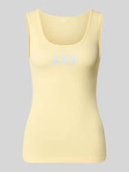 Slim Fit Top mit Logo-Print von GAP - 2
