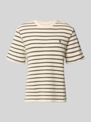Strukturalny t-shirt z haftowanym logo na piersi od REVIEW - 44