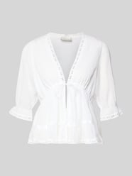 Bluse mit Lochstickerei und Schnürung Modell 'ADELIA' von Neo Noir - 8