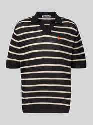 Strickshirt mit Polokragen und Label-Stitching von REVIEW - 40