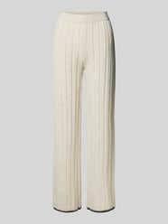 Spodnie rozszerzane o kroju regular fit z prążkowaniem model ‘CHICK’ od Only - 37