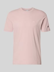 T-shirt z naszywanymi detalami z logo i okrągłym dekoltem od Champion Fuksjowy - 9