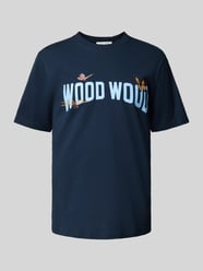 T-shirt z nadrukiem z logo i motywem model ‘Bobby’ od Wood Wood - 24