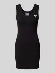 Sukienka mini z detalem z logo model ‘NYRA’ od Guess Activewear - 36