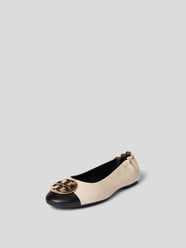 Ballerinas mit Label-Applikation von Tory Burch Schwarz - 1