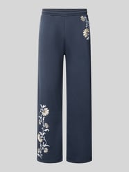 Straight Fit Sweatpants mit floraler Stickerei von REVIEW - 23