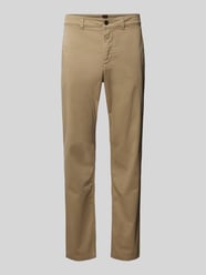 Regular Fit Chino mit Gürtelschlaufen von BOSS Orange Beige - 1