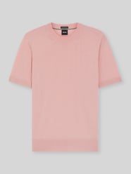 sweter w kroju regular fit z czystej żywej wełny model 'UMAURO' od BOSS Fuksjowy - 43