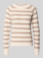 sweter w kroju regular fit z paskami model 'DOFFY' od VERO MODA - 15