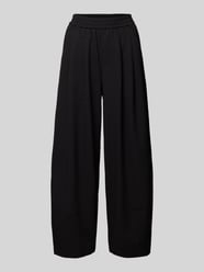 Spodnie z zakładkami w pasie w kroju loose fit z dodatkiem wiskozy Model 'MARIELA LIFE' od ONLY - 30