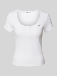 Slim Fit T-Shirt mit Rundhalsausschnitt Modell 'HENLEY' von Tommy Jeans Weiß - 9