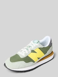 Sneaker mit echtem Leder von New Balance - 24