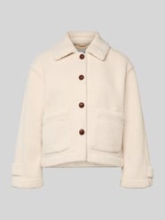 Jacke aus Teddyfell mit ausgesetzten Taschen von Mustang - 16