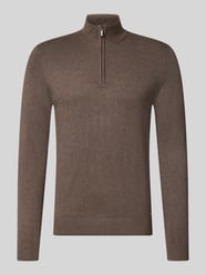 Troyer mit Label-Applikation von MARKUP - 4