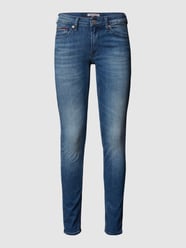 Low Rise Jeans mit Label-Stitching von Tommy Jeans - 6