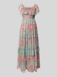 Abendkleid mit Karree-Ausschnitt von LACE & BEADS - 46