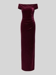 Maxi-jurk van fluweel in off-shoulder-look van Christian Berg Cocktail - 47