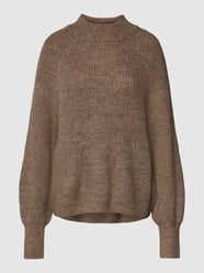Gebreide pullover met ronde hals, model 'NATALEE' van Pieces Bruin - 34