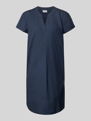 Knielanges Kleid mit V-Ausschnitt von Jake*s Casual - 14