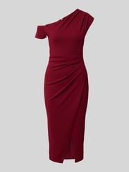 Knielanges Kleid mit Gehschlitz von Lipsy Bordeaux - 19