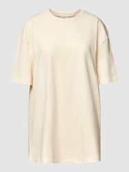 T-shirt o kroju oversized z obniżonymi ramionami od URBAN CLASSICS Beżowy - 42