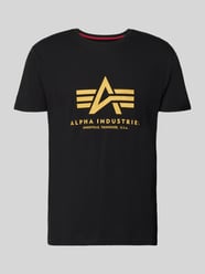 T-shirt z detalem z logo model 'Basic' od Alpha Industries - 26