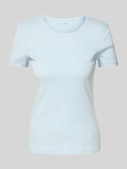 T-shirt z prążkowanym okrągłym dekoltem od Christian Berg Woman - 16