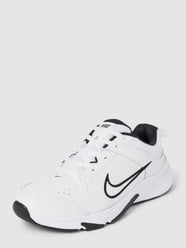 Sneakers met labelstitching en vetersluiting van Nike Wit - 34