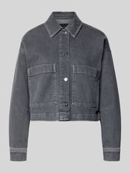 Boxy Fit Jeansjacke mit aufgesetzten Taschen Modell 'Niandra' von someday. - 41