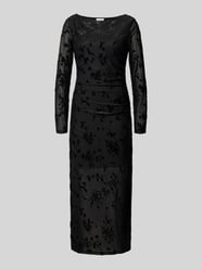 Abendkleid mit Spitzenapplikation Modell 'VIMIRANDA' von VILA - 41