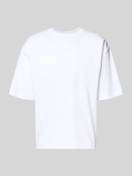 t-shirt o kroju relaxed fit z okrągłym dekoltem od Jake*s Studio Men - 42
