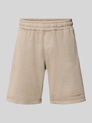 Regular fit korte broek met Gestikt logo van PEGADOR - 39