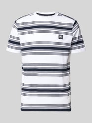 T-Shirt mit Label-Patch und Rundhalsausschnitt von LERROS - 12
