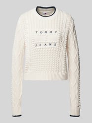 Strickpullover mit Zopfmuster Modell 'BUBBLE CABLE FLAG' von Tommy Jeans Beige - 15