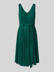 Knielanges Cocktailkleid in Wickel-Optik von TROYDEN COLLECTION - 37