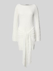 Minikleid mit Schleifen-Detail von Gina Tricot - 5